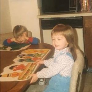 Meet your Posher, Sharon anne